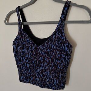 Lululemon Stylish Blue and Black Patterned Crop Top